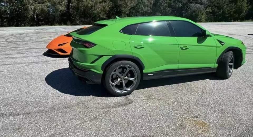 2023 Lamborghini Urus