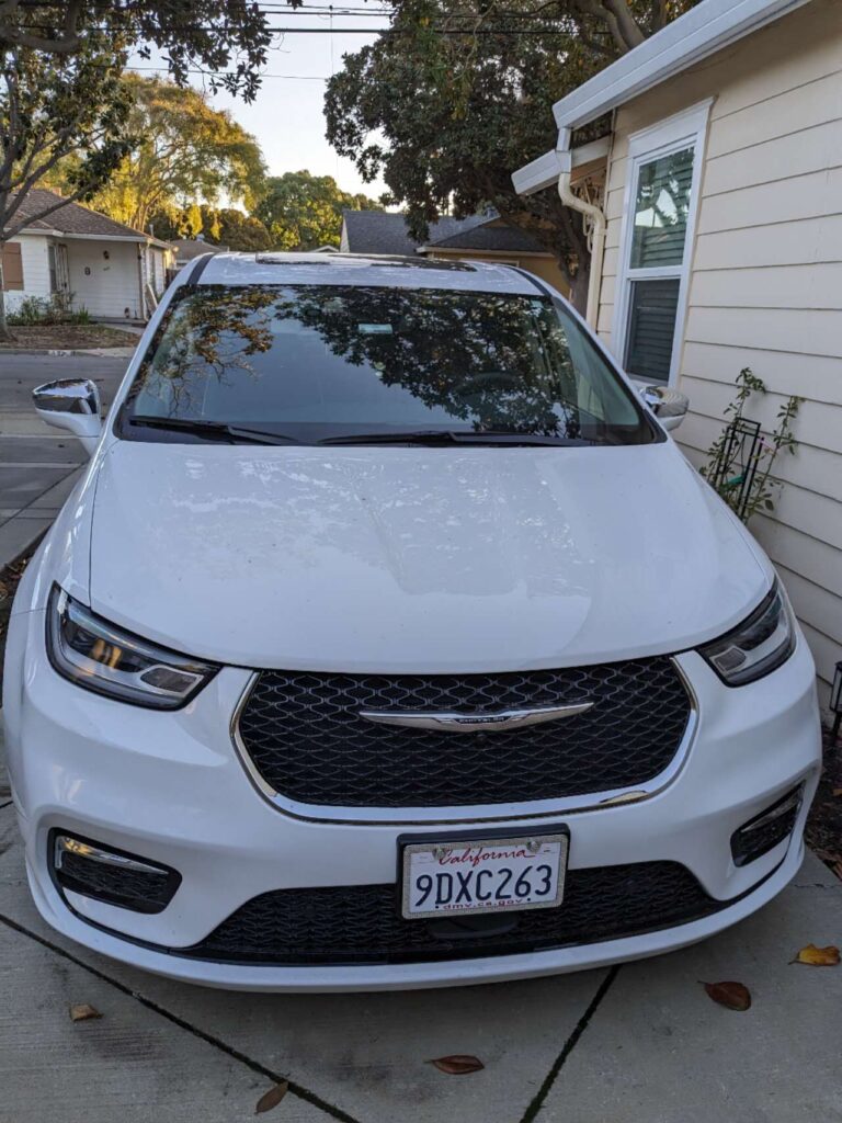 2022 Chrysler Pacifica Hybrid