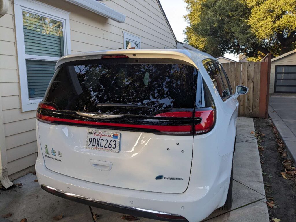 2022 Chrysler Pacifica Hybrid