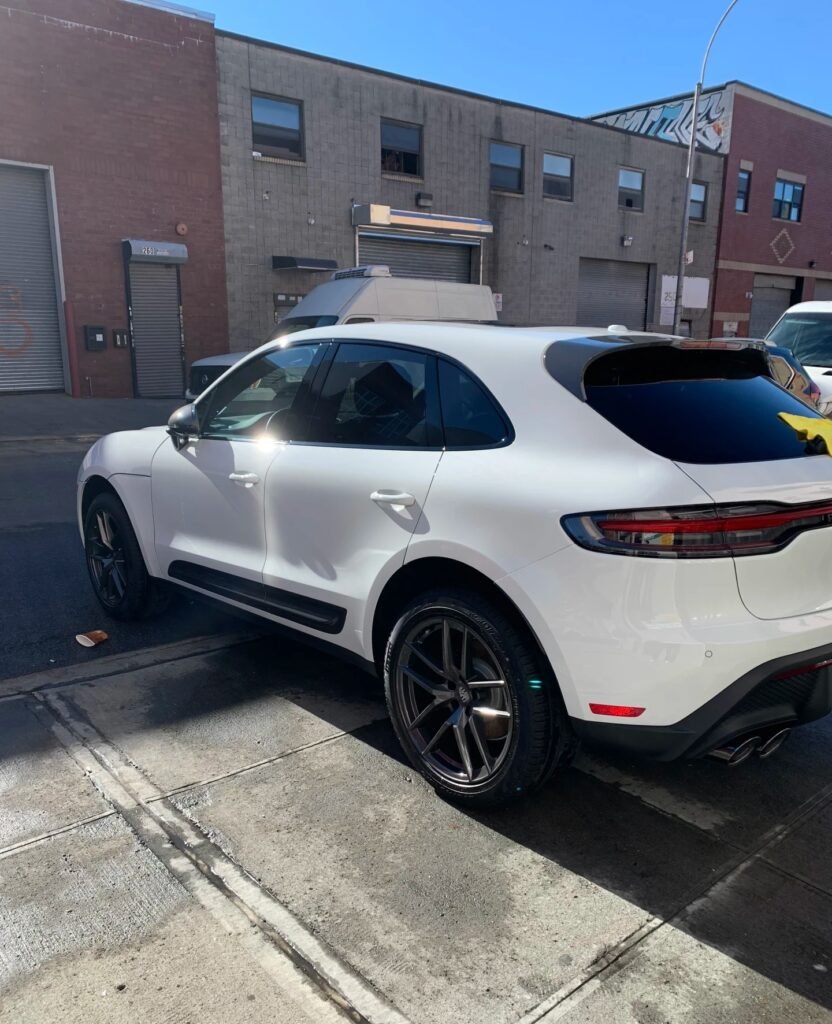 2023 Porsche Macan T