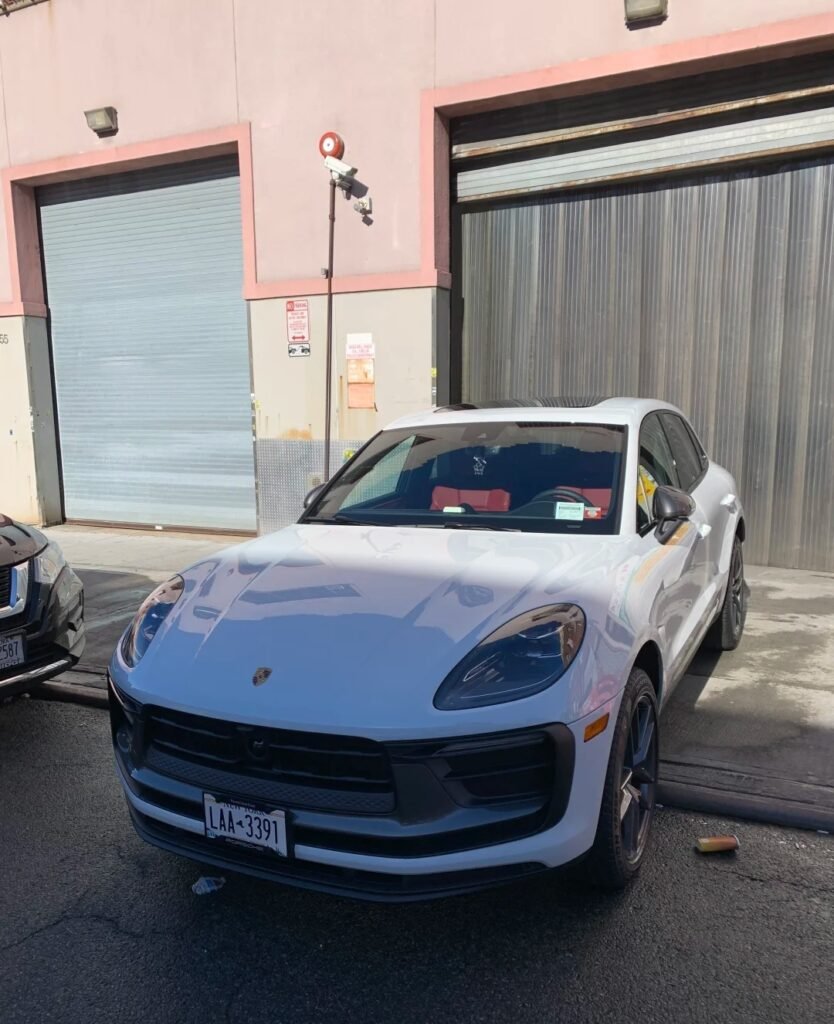 2023 Porsche Macan T